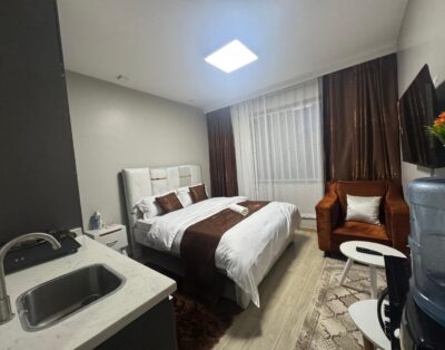 Cozy Studio Apartment  in InDesign makumbi apartment park