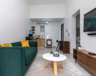 Opal Nest – Modern 1BR Apartment with Pool & Gym