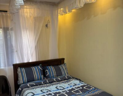 Decrow Cozy Studio Apartment In Bondo