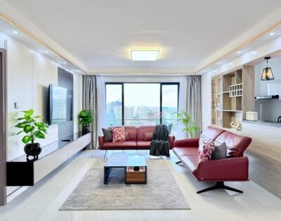 Lux Stays BnB – 2BR Apartment with Pool In Kilimani